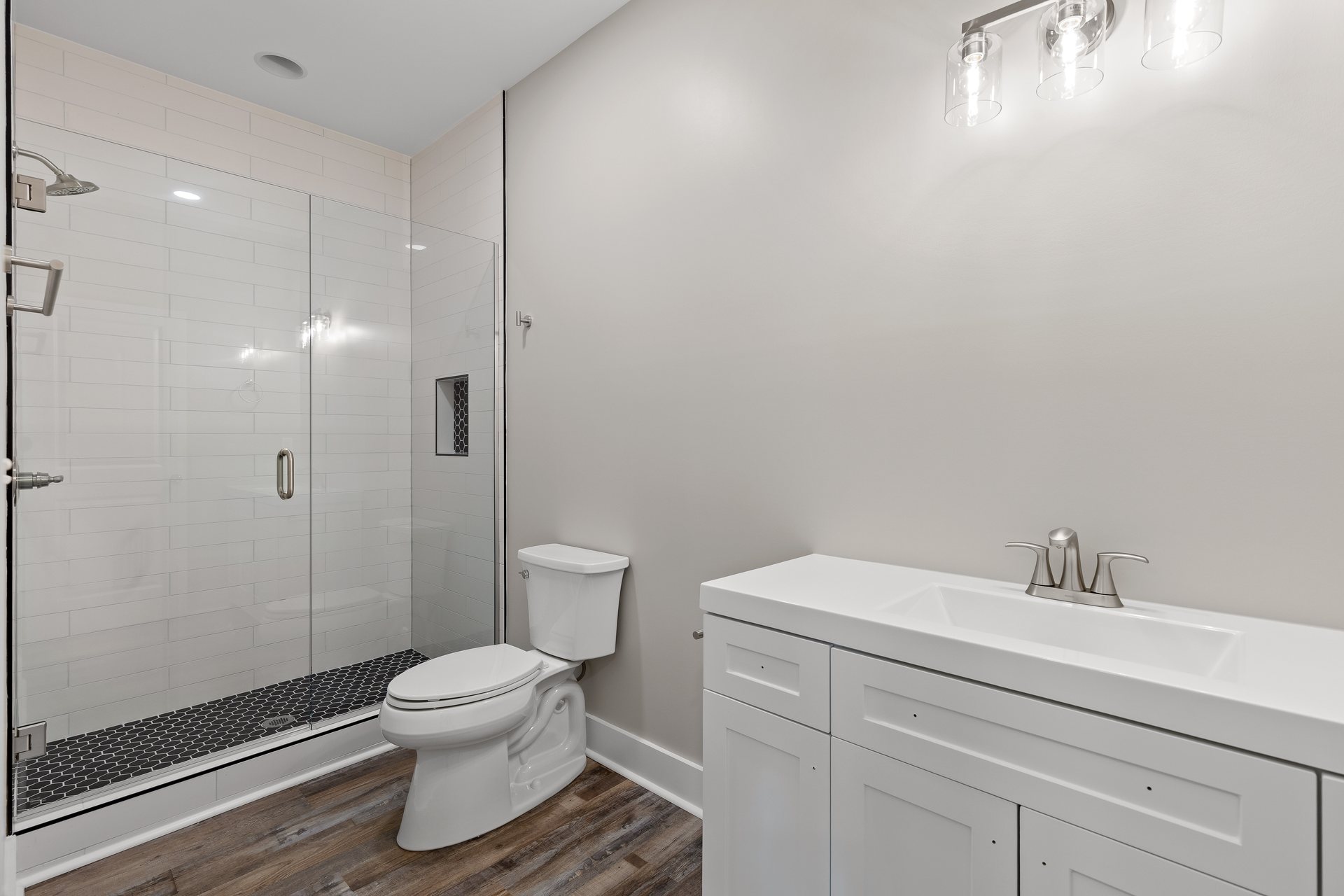 330 12th Ave second full bath with vanity and shower