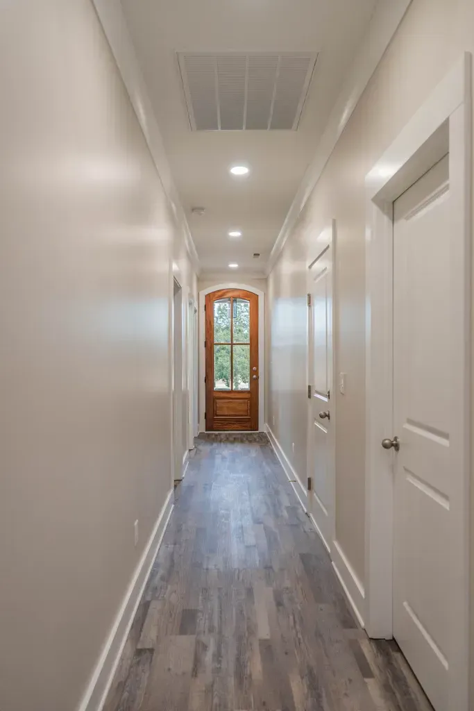 Norman Creek 3 secondary bath