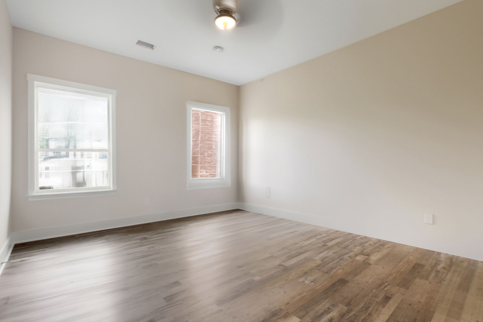 320 12th Ave primary bedroom with tray ceiling